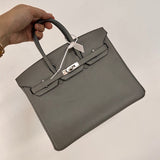  Sleek shopper bag front view 13