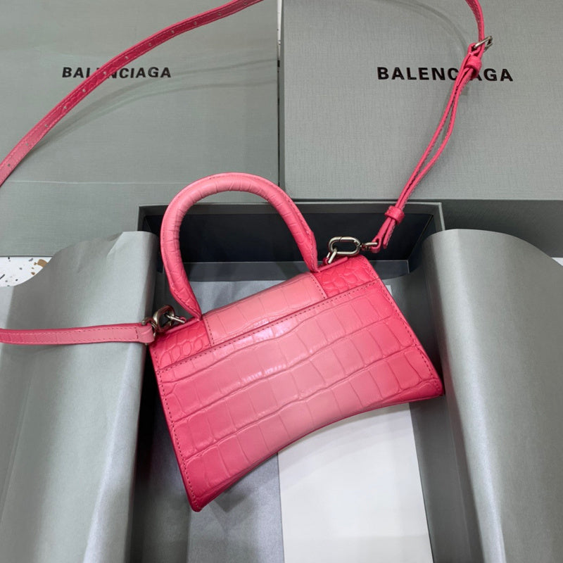 Sophisticated Faux Leather Handbag - Signature Hardware Accents | Women's Everyday Carry Handbag #553 - close-up detail shot (image 3) of designer-inspired handbag