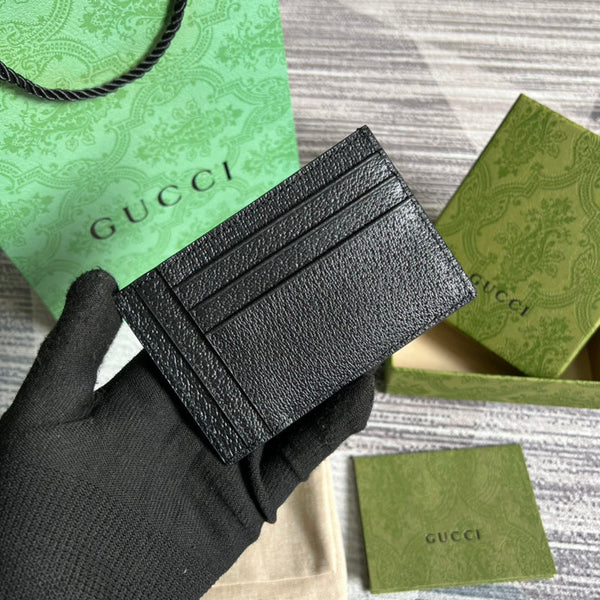Side view of balanced structured handbag