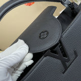  streamlined shoulder bag detail view showing craftsmanship 44