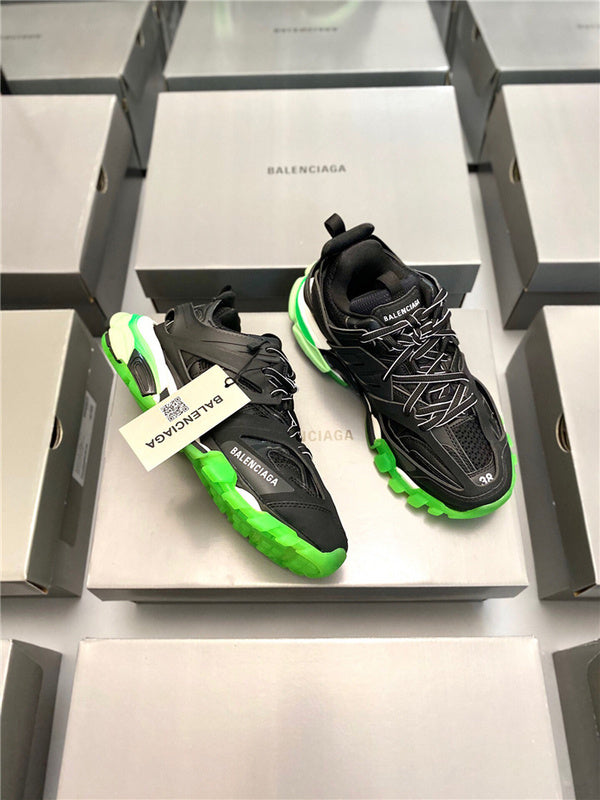 Balenciaga shoes Style 366 - close-up of iconic logo design