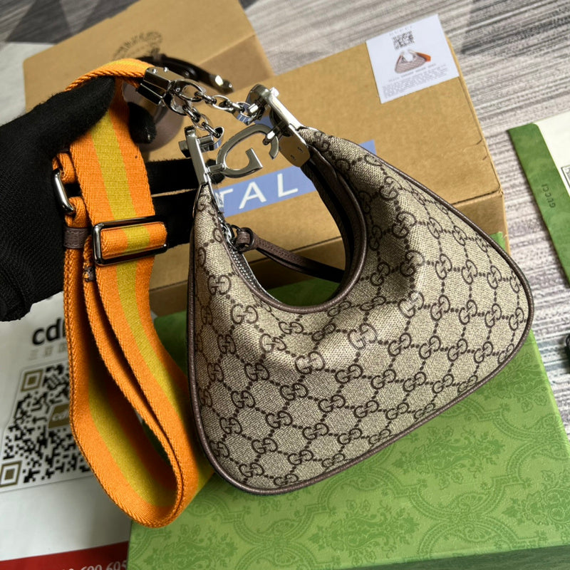 Handle and strap detail of sleek classic women's handbag – women's premium purse