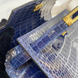  carryall bag interior and compartment view 39