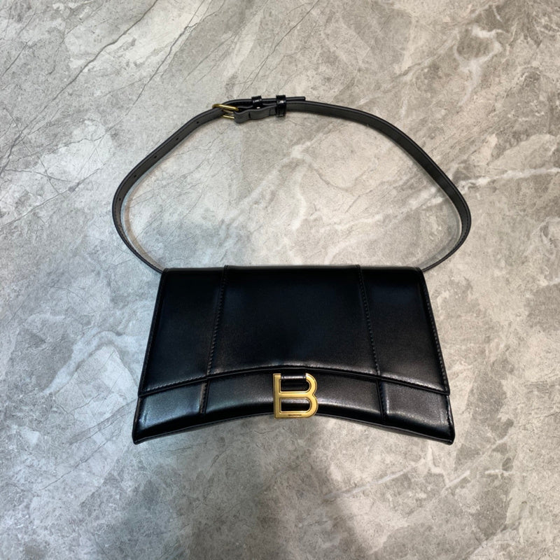 Timeless Vegan Leather Handbag - Chic Everyday Appeal | Women's Everyday Carry Handbag #629 - front view (image 1) of designer-inspired handbag