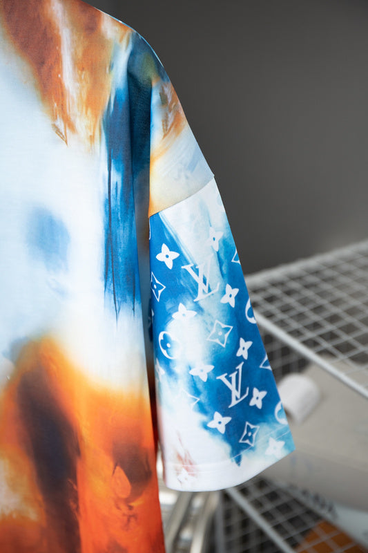Full styled look of Louis Vuitton cotton t-shirt with monogram-inspired silhouette