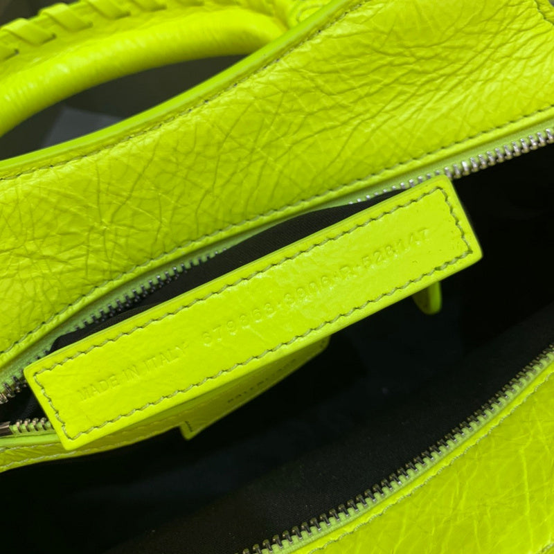 Effortless Vegan Leather Handbag - Signature Hardware Accents | Women's Fashion Handbag #339 - texture close-up (image 9) of designer-inspired handbag