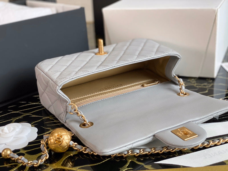Zivas Charm Streamlined Design Designer Handbag (Timeless Wardrobe Addition) – Interior View