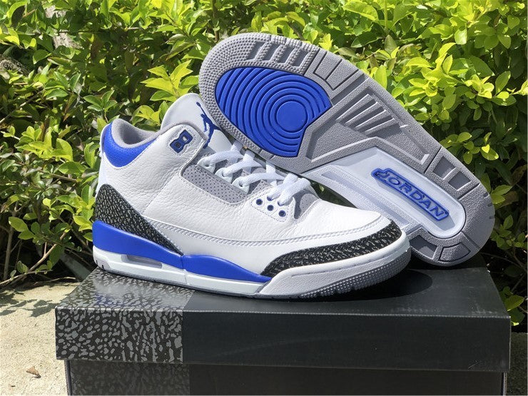 Nike Men's & Women's Luxury Lifestyle Trainers — Style 135 front view