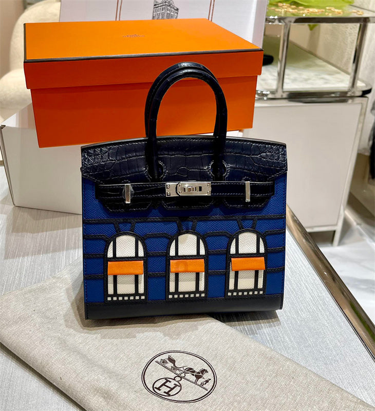  carryall bag interior and compartment view