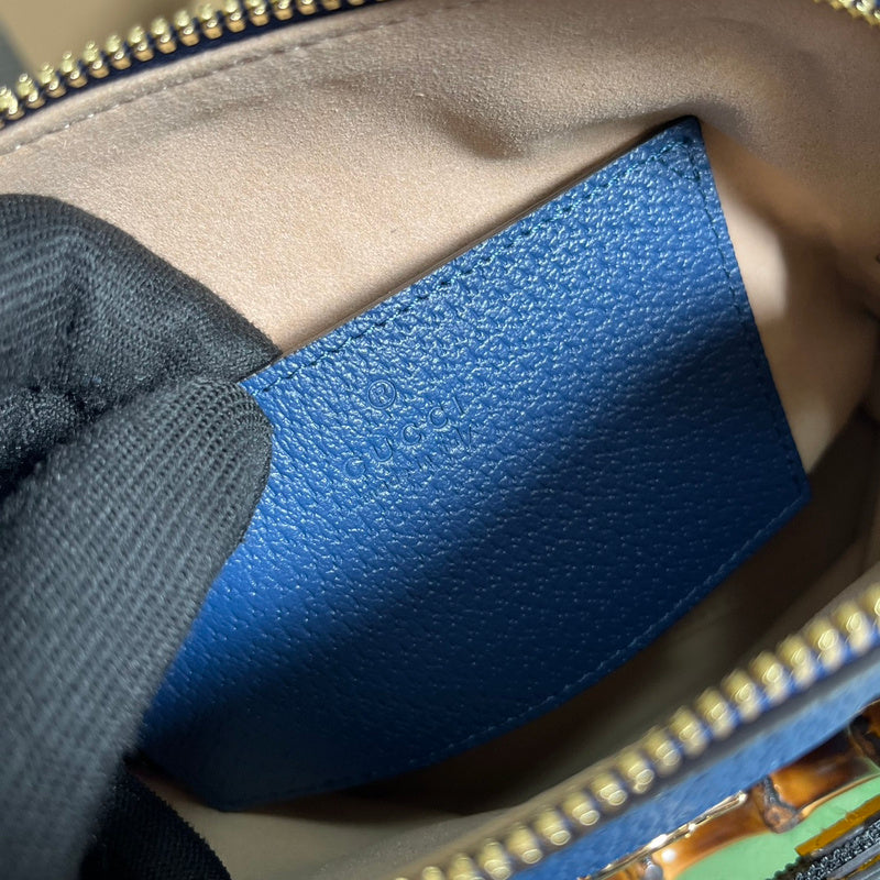 Side profile of premium everyday-luxe women's handbag – women's everyday handbag