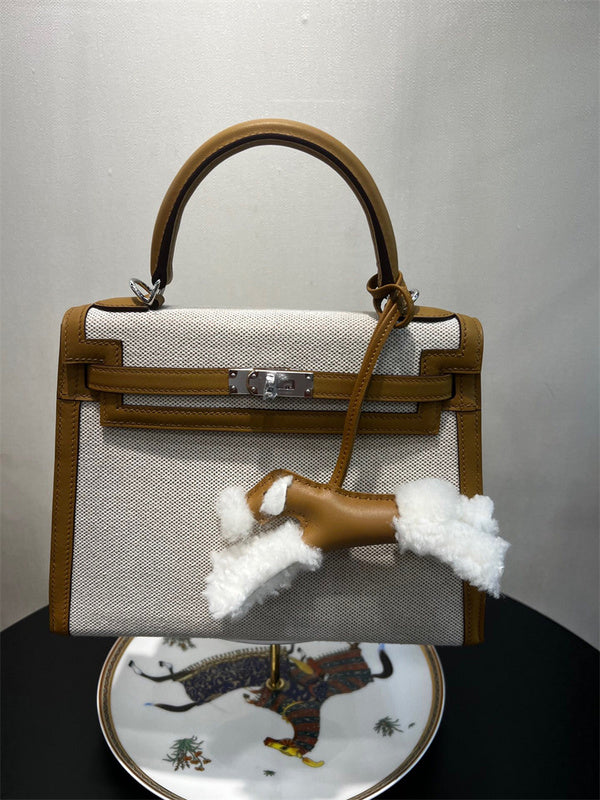  tailored crossbody bag detail view showing craftsmanship 20