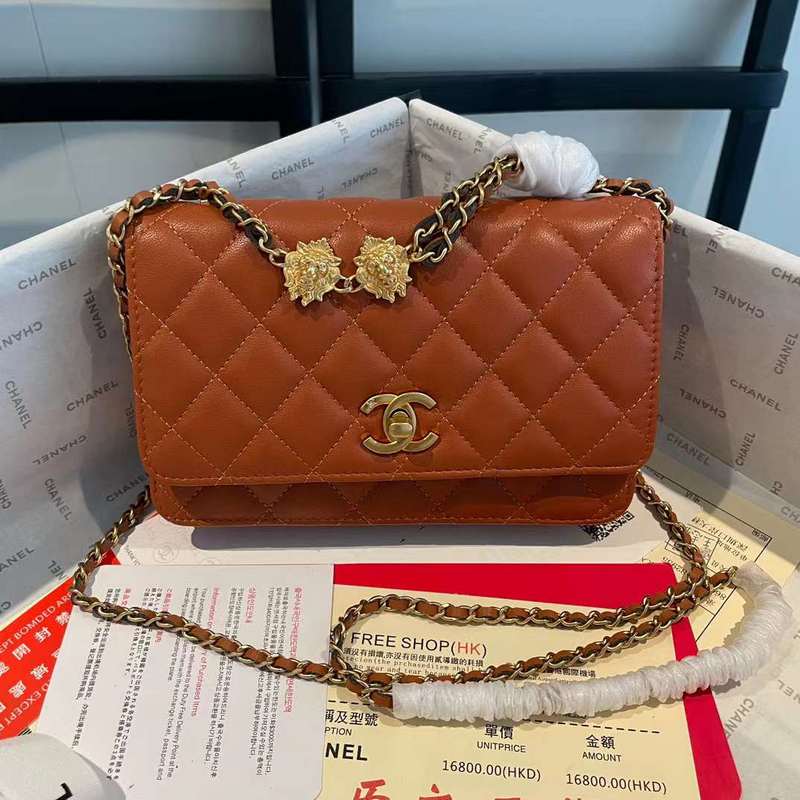 Zivas Charm Chic Craftsmanship Luxury Handbag (Polished Everyday Piece) – Styled Look