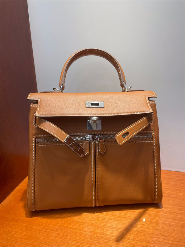 Crisp handbag styled for everyday wear