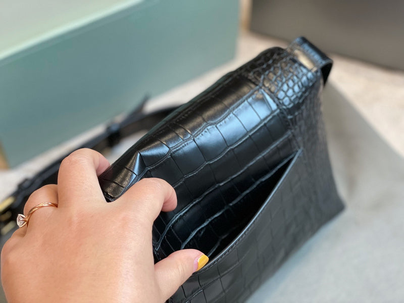 Ziva's Charm handbag – lifestyle view (one versatile size)