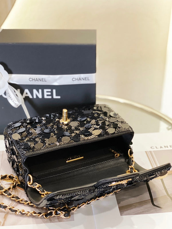  women's handbag, mid design, view 5