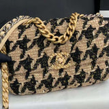 Zivas Charm Sleek Silhouette Luxury Handbag (Premium Everyday Carry) – Close-Up Detail