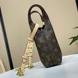  Minimalist tote bag front view 13