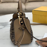 Ziva's Charm handbag – close-up view (21cm*17cm*14cm)