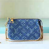  Essential everyday bag front view