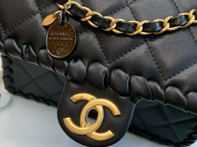  women's handbag, mid design, view 4