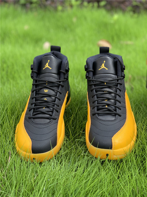 Nike Men's & Women's Premium Casual Sneakers — Style 112 hardware detail