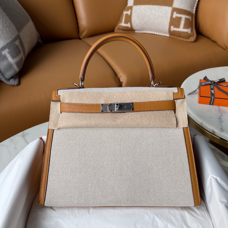 Sculpted handbag styled for everyday wear
