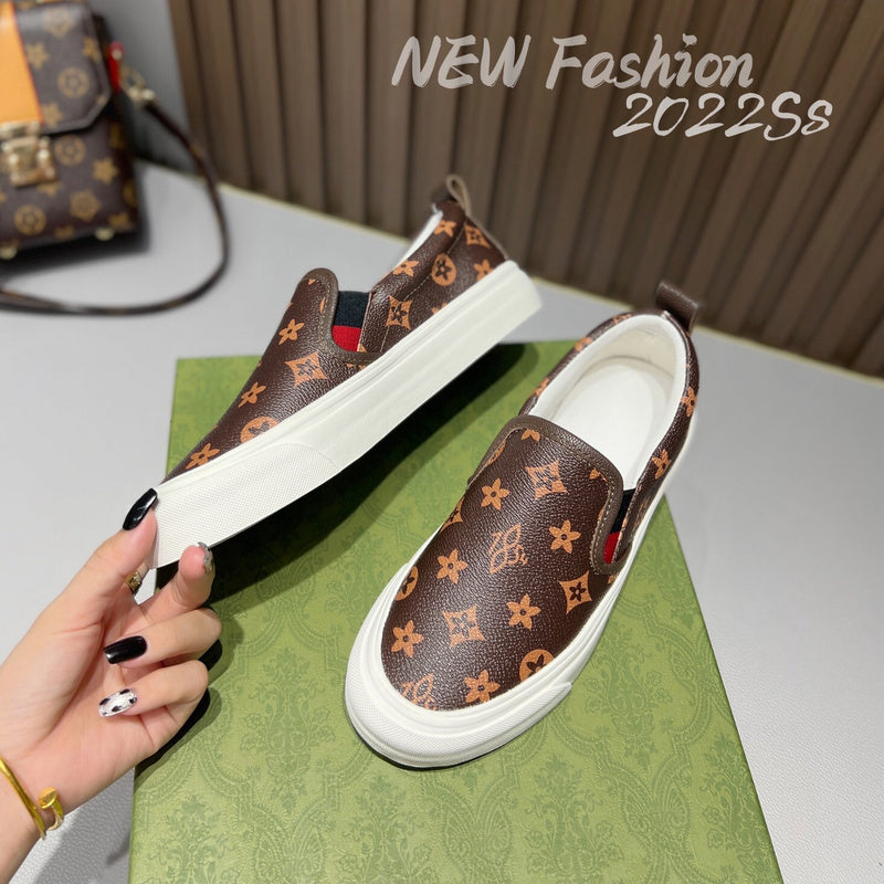 Louis Vuitton shoes Style 338 - sole and craftsmanship detail