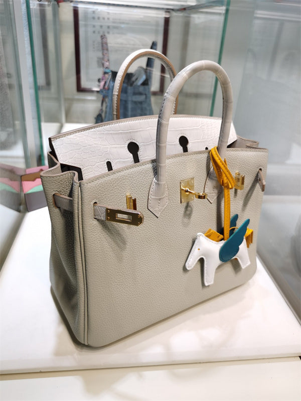 Considered bag women's premium everyday handbag