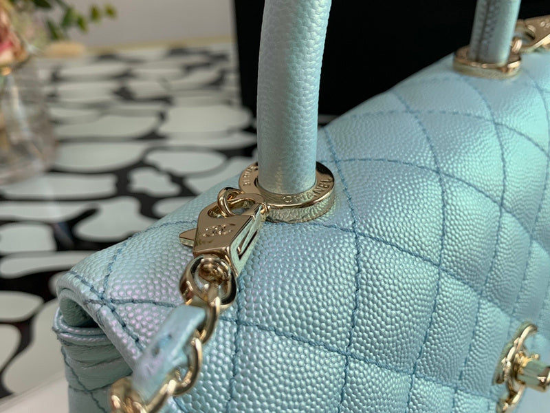  mid purse view 5