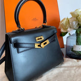Interior view of everyday-ready premium bag