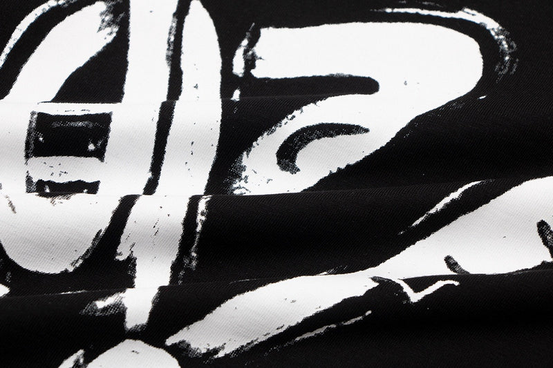 Full styled look of Louis Vuitton cotton t-shirt with everyday silhouette
