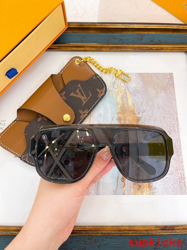 Side view of Louis Vuitton unisex sunglasses