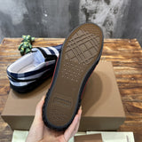 Burberry shoes Style 291 - side profile detail