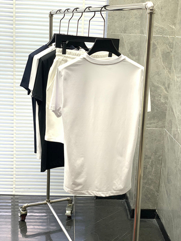 Styling view of Balmain luxury piece style No.068
