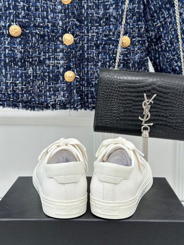 Side profile view of Saint Laurent luxury piece style No.024
