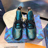 Front view of Louis Vuitton luxury piece style No.147