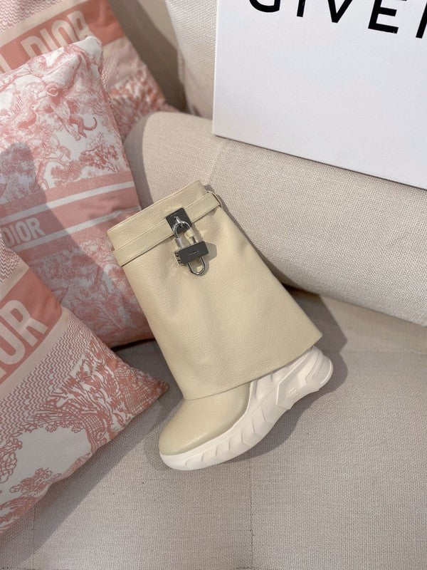 Givenchy shoes Style 171 - packaging and accessories