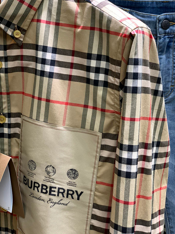 Back view of Burberry luxury piece style No.039