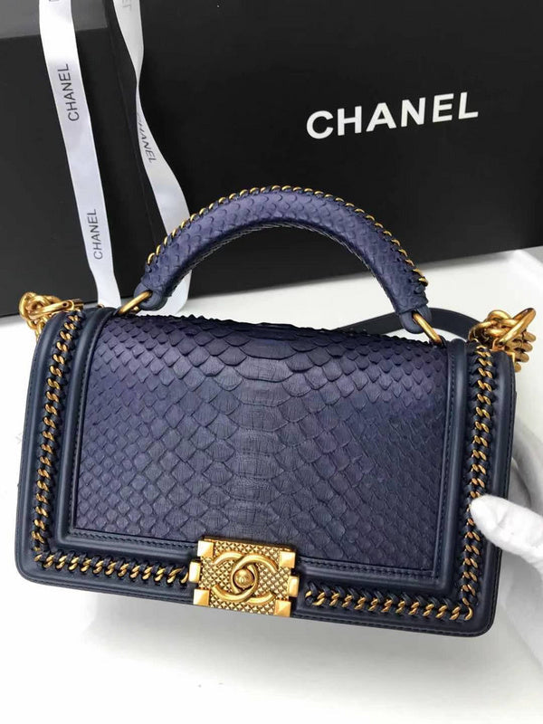  handbag, mid everyday style, image 9
