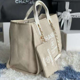 Zivas Charm Effortless Sophistication Everyday Handbag (Statement-Ready Design) – Close-Up Detail