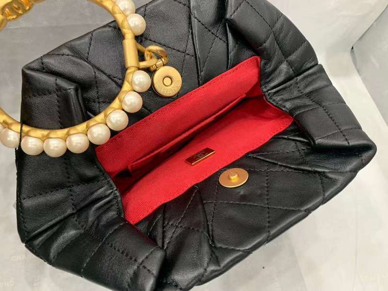 Zivas Charm Effortless Elegance Luxury Handbag (Structured Everyday Essential) – Back View