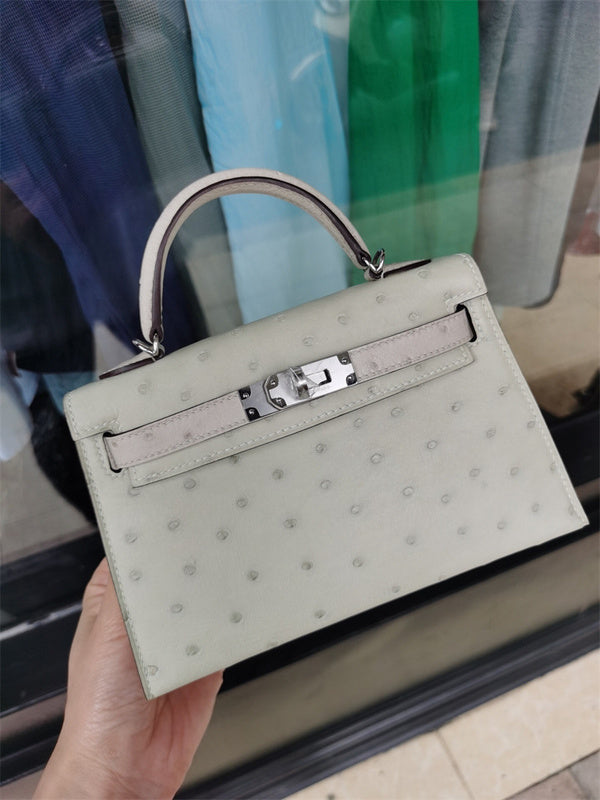  sleek top-handle bag detail view showing craftsmanship 8