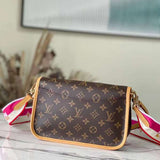 Close-up detail of structured refined women's handbag – women's luxury handbag