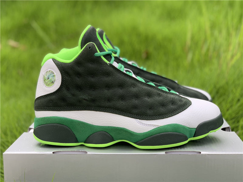 Nike Men's & Women's Designer Lifestyle Shoes — Style 116 back view
