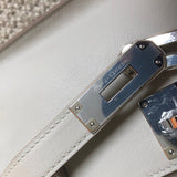  carryall bag close-up of hardware and finish 17