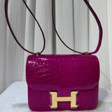 Streamlined bag shown from front angle