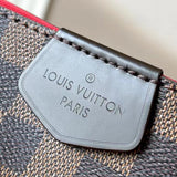 Handle and strap detail of sleek everyday-luxe women's handbag – women's designer-style accessory