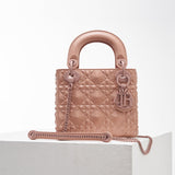 Side profile of classic everyday-luxe women's handbag – women's premium purse
