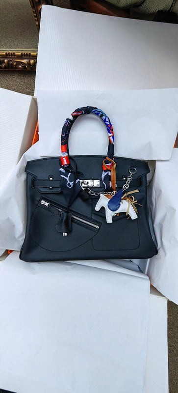 Side view of balanced structured handbag
