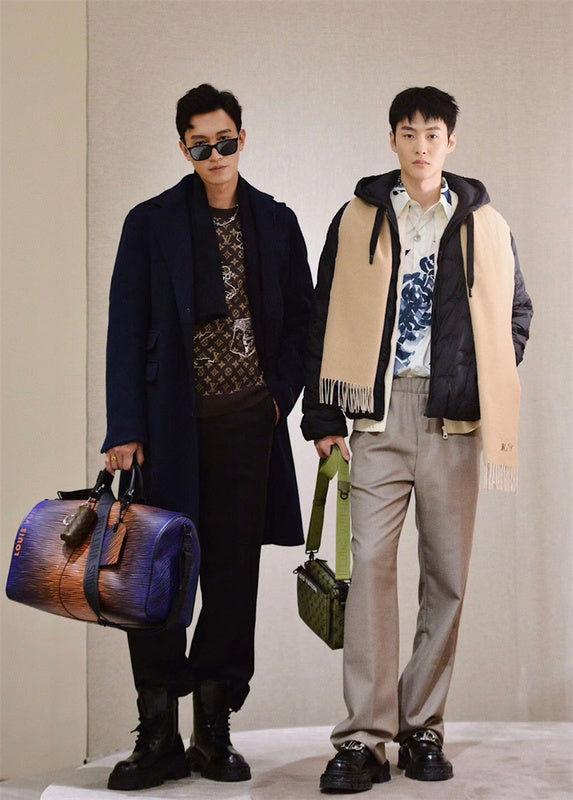  Everyday satchel carried on shoulder 10